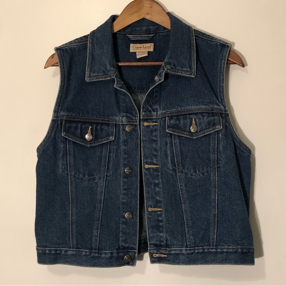 💙 Great Land Trading Company Jean Vest / Small 💙